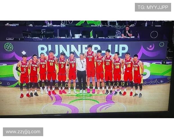 以篮球为核心探索团队合作与个人拼搏精神在现代体育文化中的深远影响