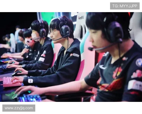 FPX战队在世界冠军杯积分榜上以54分稳居第一位置展现强大实力