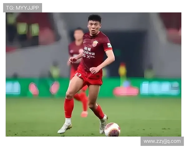 上港与苏宁激战在即胜负悬念引发球迷热议与期待